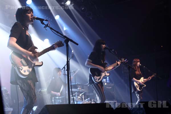 DUM DUM GIRLS - 2011-04-24 - PARIS - La Machine (du Moulin Rouge) - 